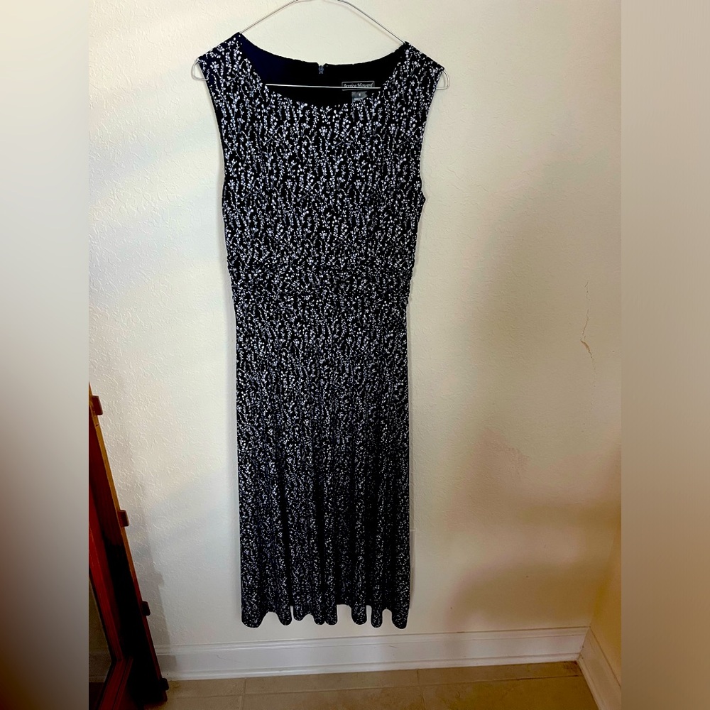 Jessica Howard maxi dress